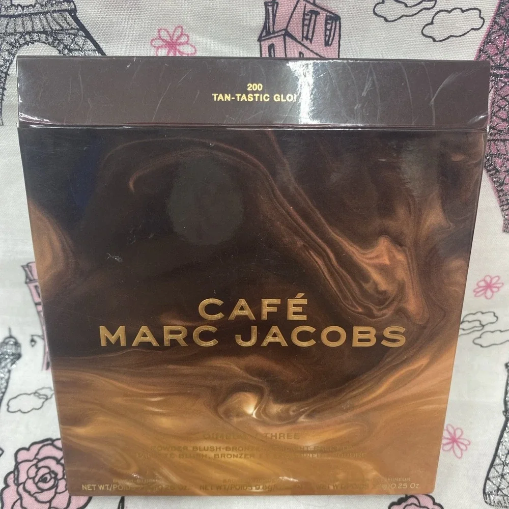 Marc Jacobs O!MEGA X THREE Blush,Bronze & Highlight Shade 200 TAN-TASTIC GLO!